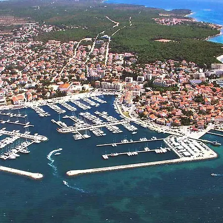 Basic Biograd Na Moru